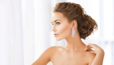 Bouquet de coiffure sur cheveux moyens