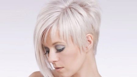 Coupe de cheveux de femmes moscovites: caractéristiques et technique