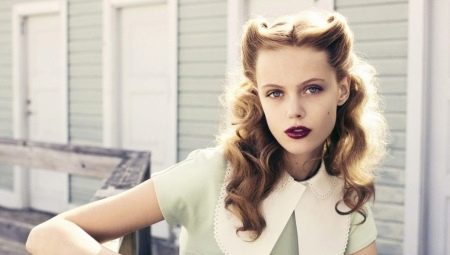 Coiffures féminines des années 50: types, conseils pour choisir et coiffer