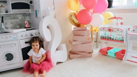 Que donner à la fille pendant 2 ans?