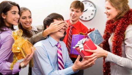 Que donner à un collègue masculin pour le nouvel an?