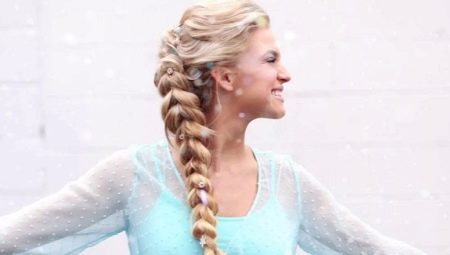 Comment faire la coiffure d'Elsa de Cold Heart?