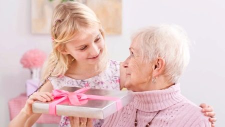 Que donner à une grand-mère pendant 90 ans?