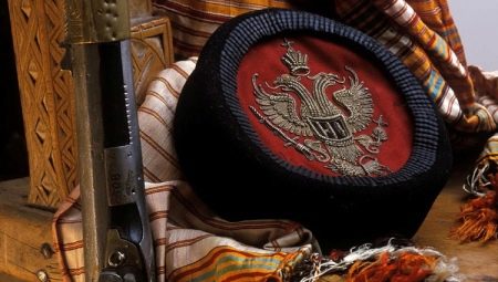 Mit kell hozni Montenegróból?