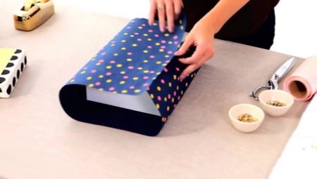 Comment beau emballer une boîte avec un cadeau?