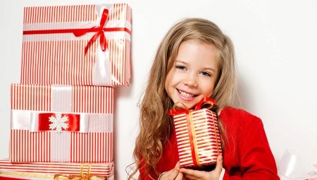 Comment choisir un cadeau pour une fille de 8 ans pour le nouvel an?