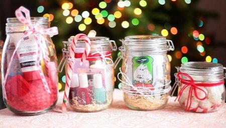 Cadeaux originaux et utiles jusqu'à 1000 roubles