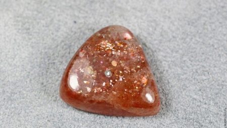 Sun Stone: comment cela affecte-t-il une personne et comment bien s'occuper de lui?