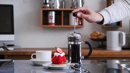 Coffee french press: historique, caractéristiques et conseils d'utilisation