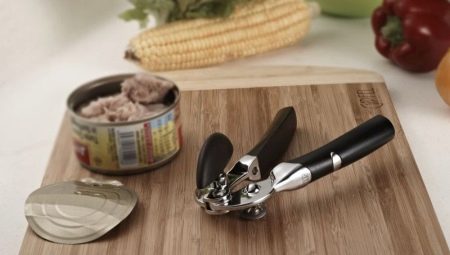 Comment utiliser un ouvre-boîtes?