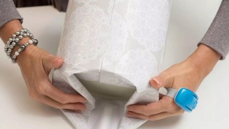 Comment emballer un cadeau rond?
