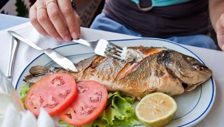 Comment choisir une fourchette pour le poisson?