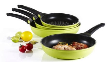 Casseroles en céramique: avantages et inconvénients, aperçu et sélection des fabricants