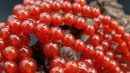 Agate rouge: description et portée