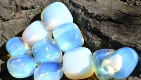 Moonstone: caractéristiques, types et utilisations