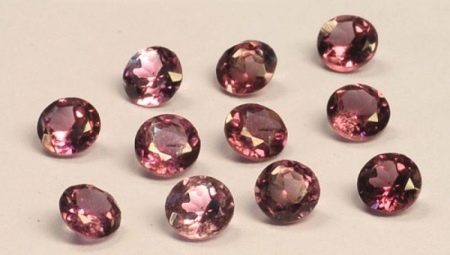 Rhodolite: qu'est-ce que c'est, variétés et propriétés