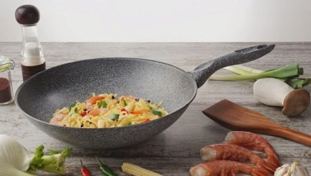 Poêles à frire wok: de quoi s'agit-il, de quoi a-t-il besoin et comment choisir?