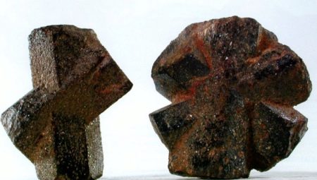 Propriétés de la staurolite, ses dépôts et caractéristiques d'utilisation