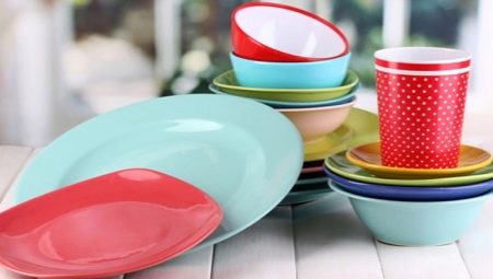 Plats de couleur: types et sélection