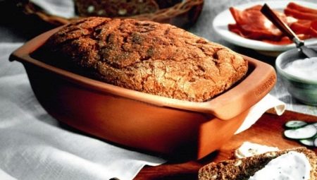 Formes pour la cuisson du pain: caractéristiques, types et nuances de choix