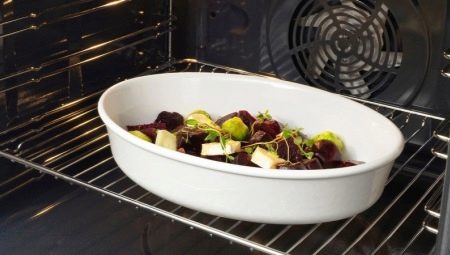 Batterie de cuisine pour le four: caractéristiques, types, sélection et fonctionnement