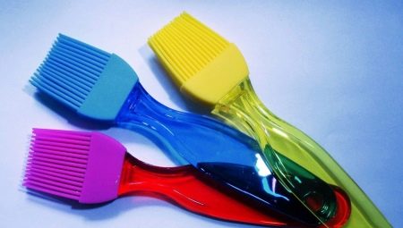 Brosses en silicone: caractéristiques d'utilisation, avantages et inconvénients