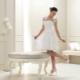 Robes de mariée courtes en dentelle - féminines et sexy