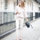 Que puis-je porter avec un pantalon beige?