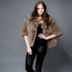 Manteau de fourrure de renard arctique