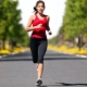 Sneakers pour courir sur l'asphalte