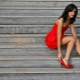 Où mettre des chaussures rouges?