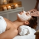 Comment se passe le nettoyage complexe du visage?
