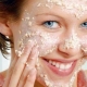 Masques pour le visage à l'avoine à la maison