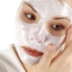Masques de crème sure pour le visage à la maison: les avantages et les inconvénients, les recettes et l'utilisation