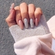 Manucure Glitter Beige: les meilleures idées et nouveaux designs