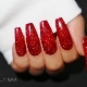 Manucure rouge avec paillettes: options de design et tendances de la mode