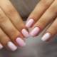 Manucure rose pâle - l'incarnation de la féminité et du charme