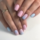 Manucure rose-bleu: caractéristiques et idées originales