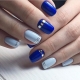 Manucure bleu-bleu: idées et tendances de la mode