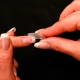 Comment enlever les faux ongles?