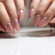 Mica pour les ongles: options pour la conception et les subtilités d'utilisation