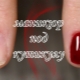 Comment couvrir le vernis à ongles sous la cuticule?