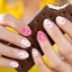 Manucure d'été pour ongles courts: de la tendresse à la brillance juteuse