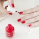 Quelle quantité de vernis à ongles sèche et comment accélérer son séchage?