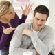 La femme est constamment malheureuse: les causes et les moyens de résoudre le problème