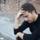 Homme offensé: causes et règles de comportement avec lui