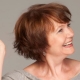 Coupes de cheveux courtes sans style pour les femmes après 60 ans