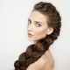 De belles coiffures pour les cheveux épais