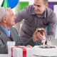 Que donner à un homme pendant 70 ans?