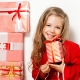 Comment choisir un cadeau pour une fille de 8 ans pour le nouvel an?